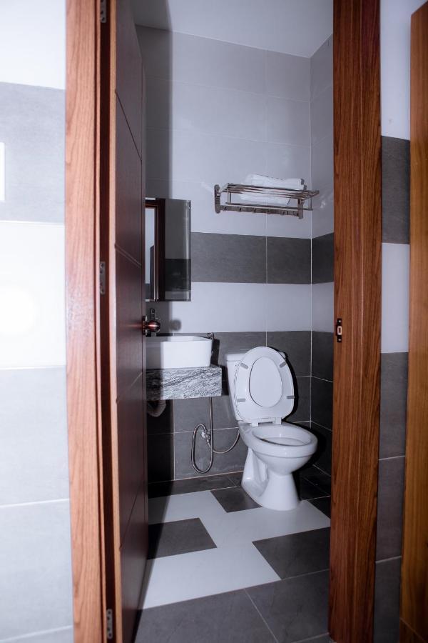 Truong Phuc Vinh Hotel Phan Thiết Buitenkant foto