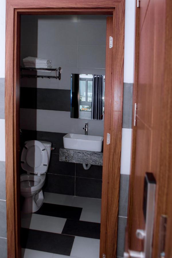 Truong Phuc Vinh Hotel Phan Thiết Buitenkant foto