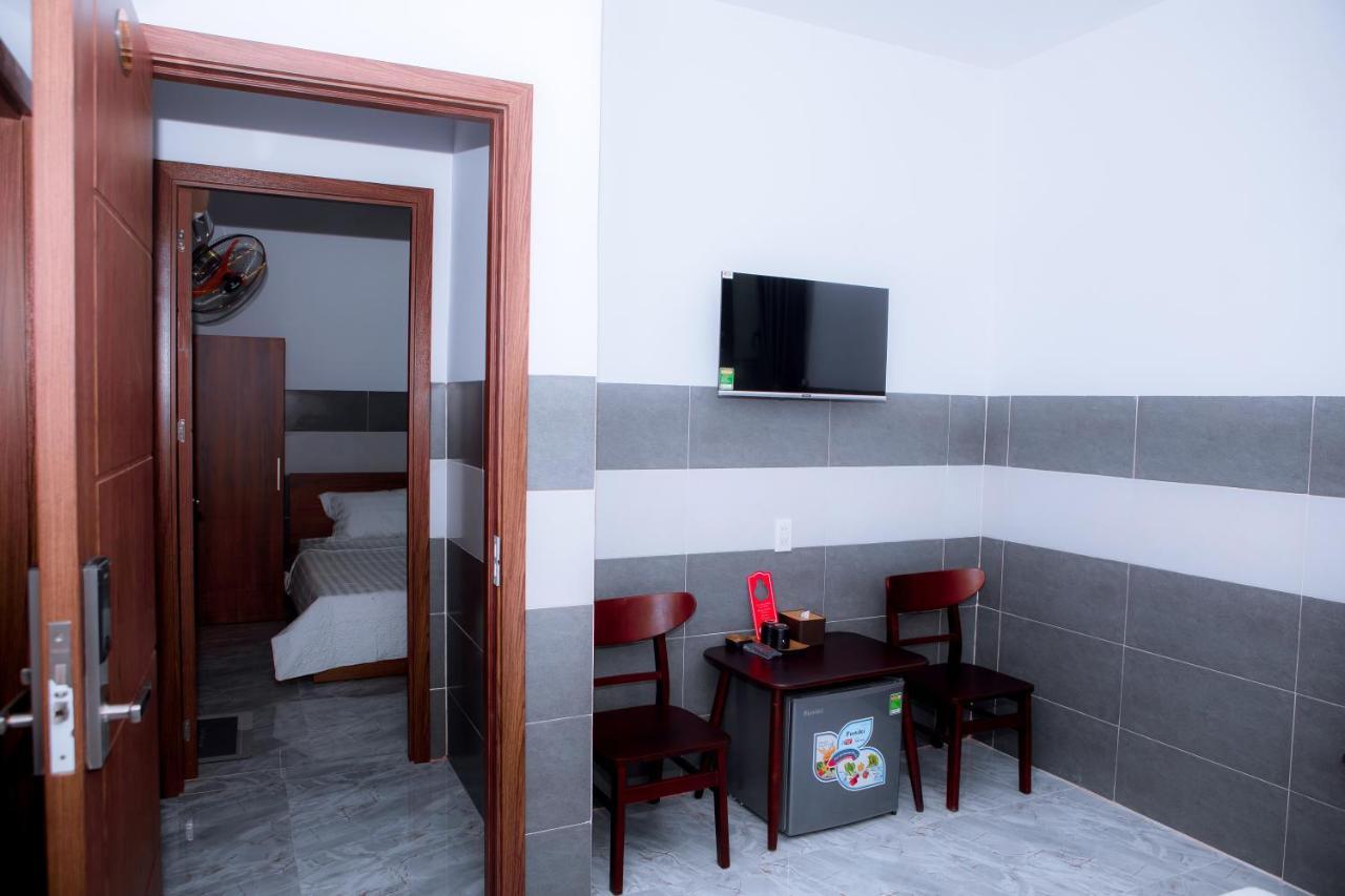 Truong Phuc Vinh Hotel Phan Thiết Buitenkant foto